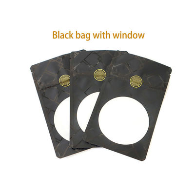 L'officine sèche de fleurs met en sac l'enfant que la tirette Mylar de preuve sarclent des sacs en vrac