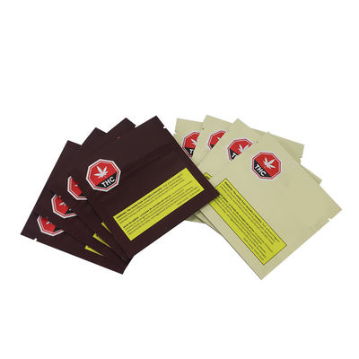 Matériau plastique de qualité alimentaire Mylar Weed Packaging pour des solutions de conservation des fleurs alimentaires supérieures