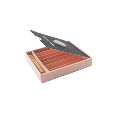 Emballage en carton de papier à cigarettes à préfiltration conçue sur mesure et écologique avec fermeture par aimant